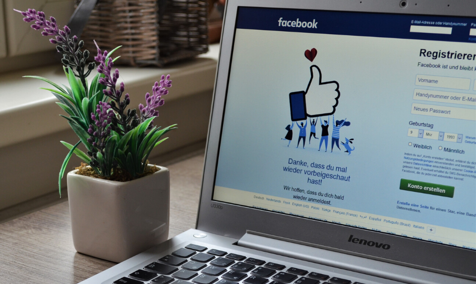 facebook home page
